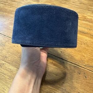 Vintage Liz Claiborne Blue Suede Belt w/ Gold Buckle size Medium